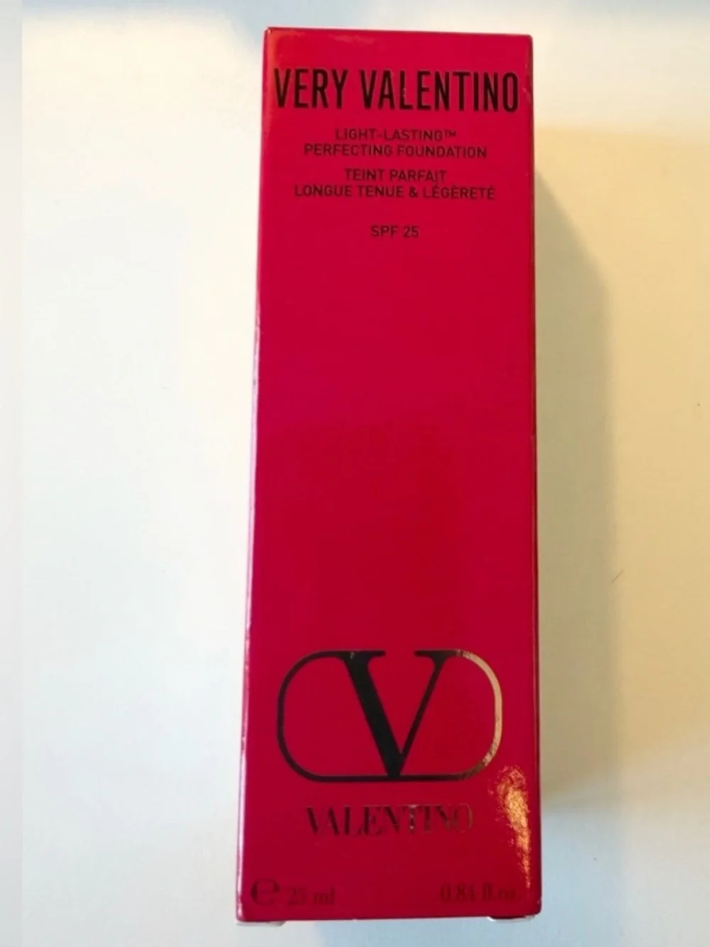 🆕 Very Valentino Foundation LA 1 SPF 25 Full Coverage Light Lasting Perfecting